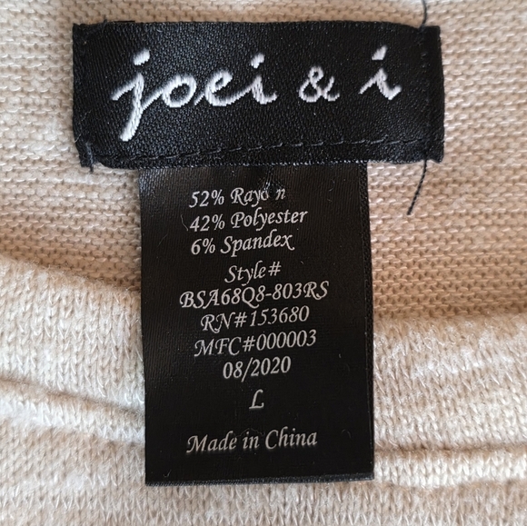 Joie and i Be Kind Graphic Sweatshirt L Peace Sign Hands Soft Beige Cozy Top - Picture 5 of 5